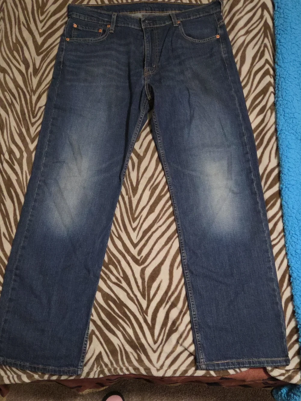 Levi's Men's Dark Blue Relaxed Straight Jeans